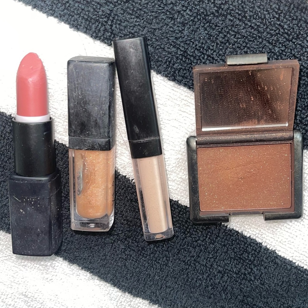 Set of 2 NARS Set